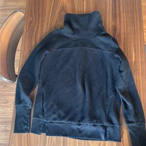 Alo Fleece Turtleneck